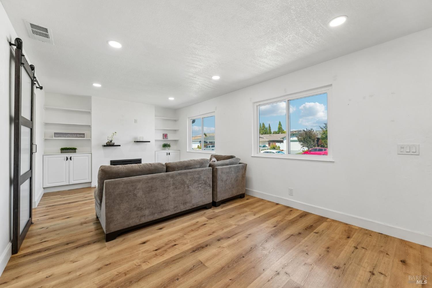 2120 Elliott Drive