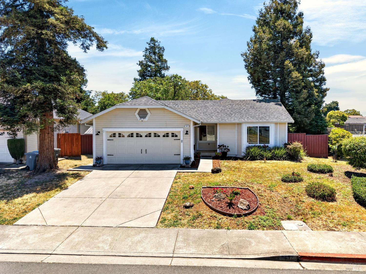 67 Larkspur Street