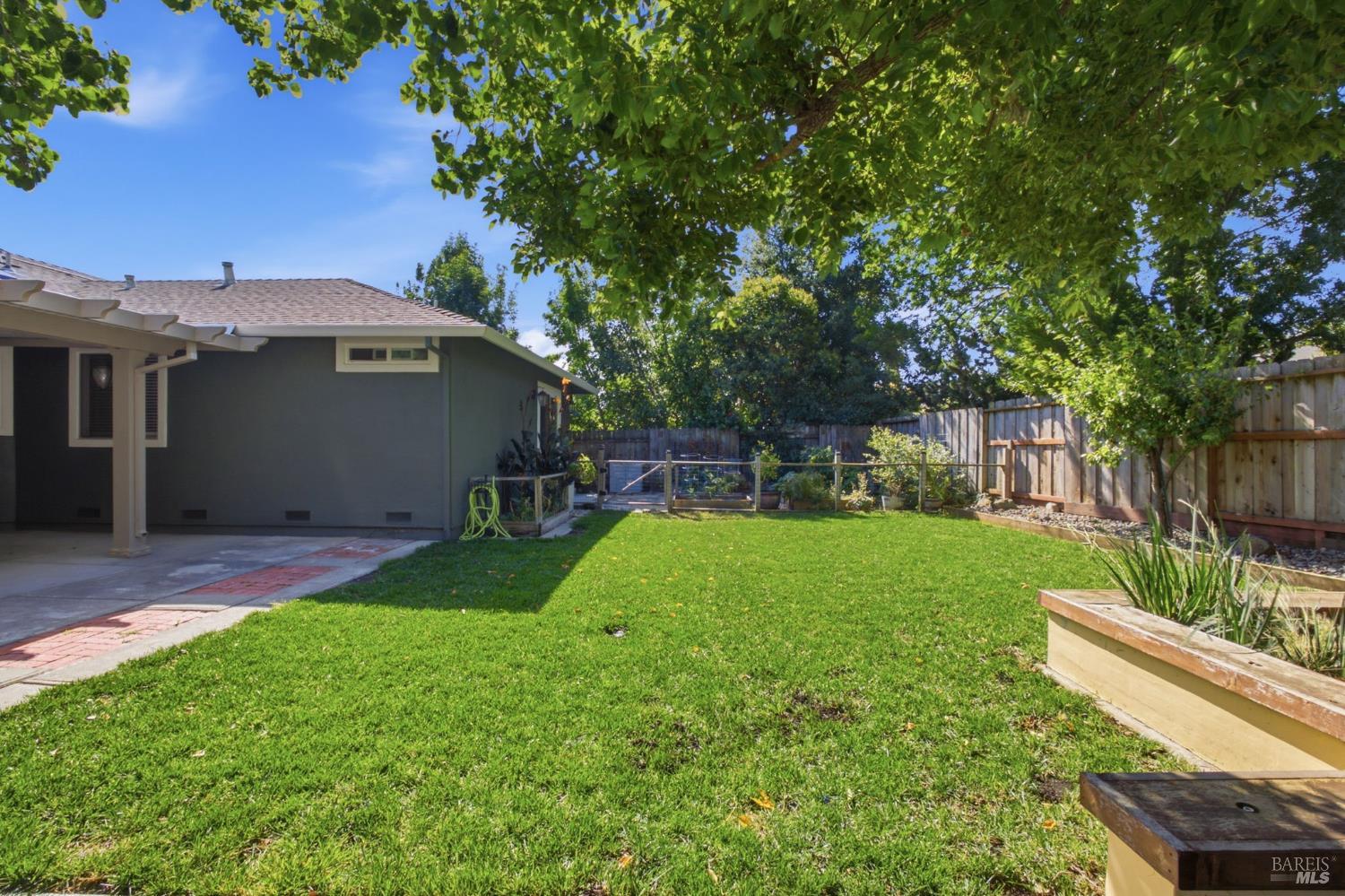 4885 Heritage Court