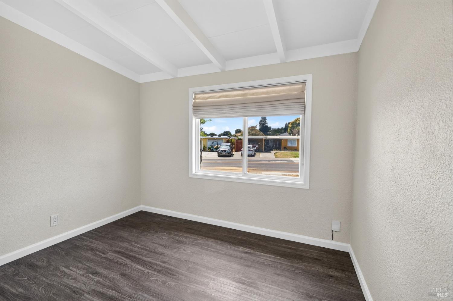 155 Los Altos Place