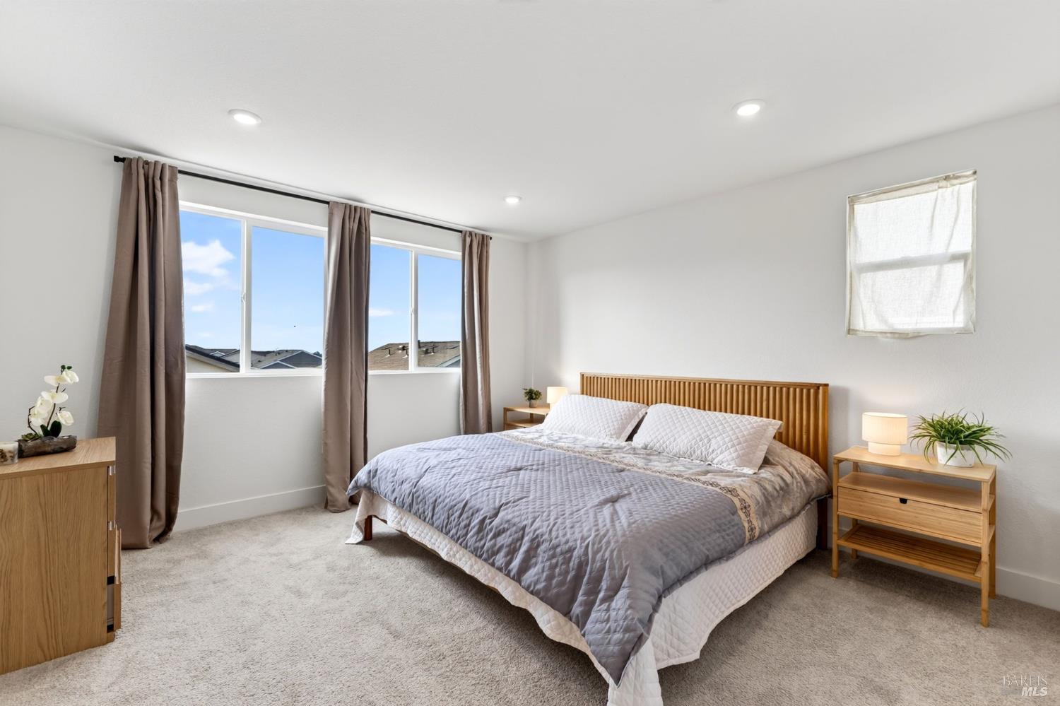 231 Goldback Court