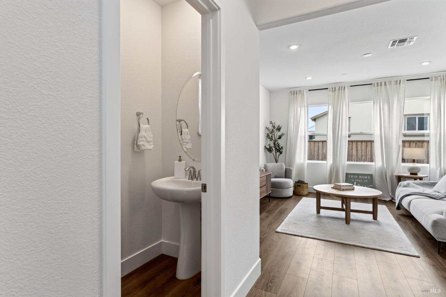 231 Goldback Court