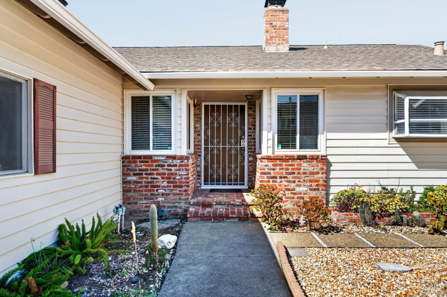 1312 Valle Vista Avenue