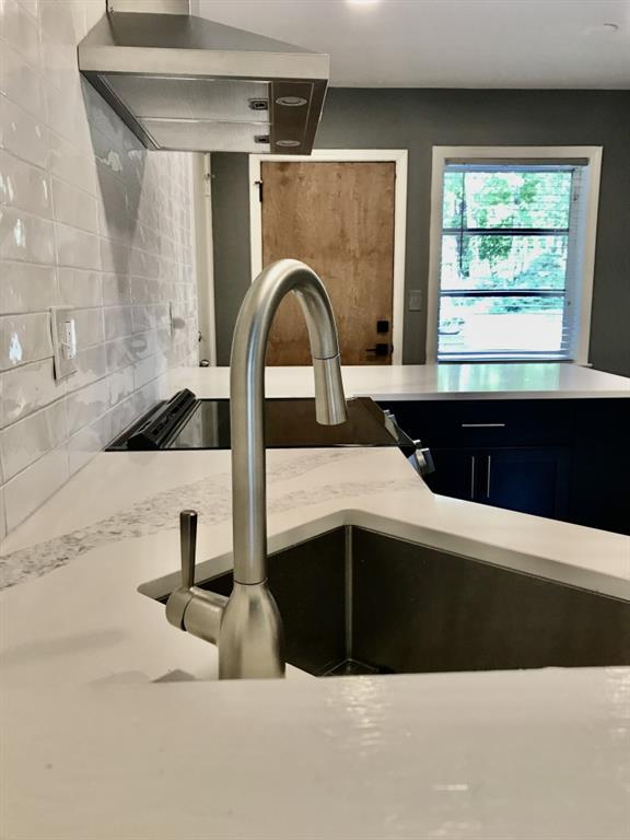 776 Windsor Parkway NE