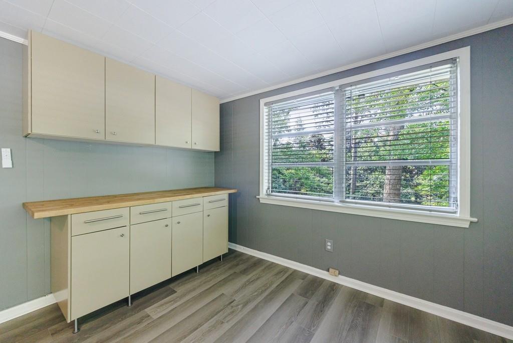 776 Windsor Parkway NE