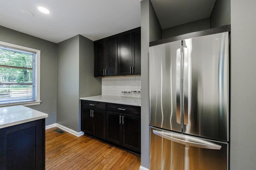 776 Windsor Parkway NE