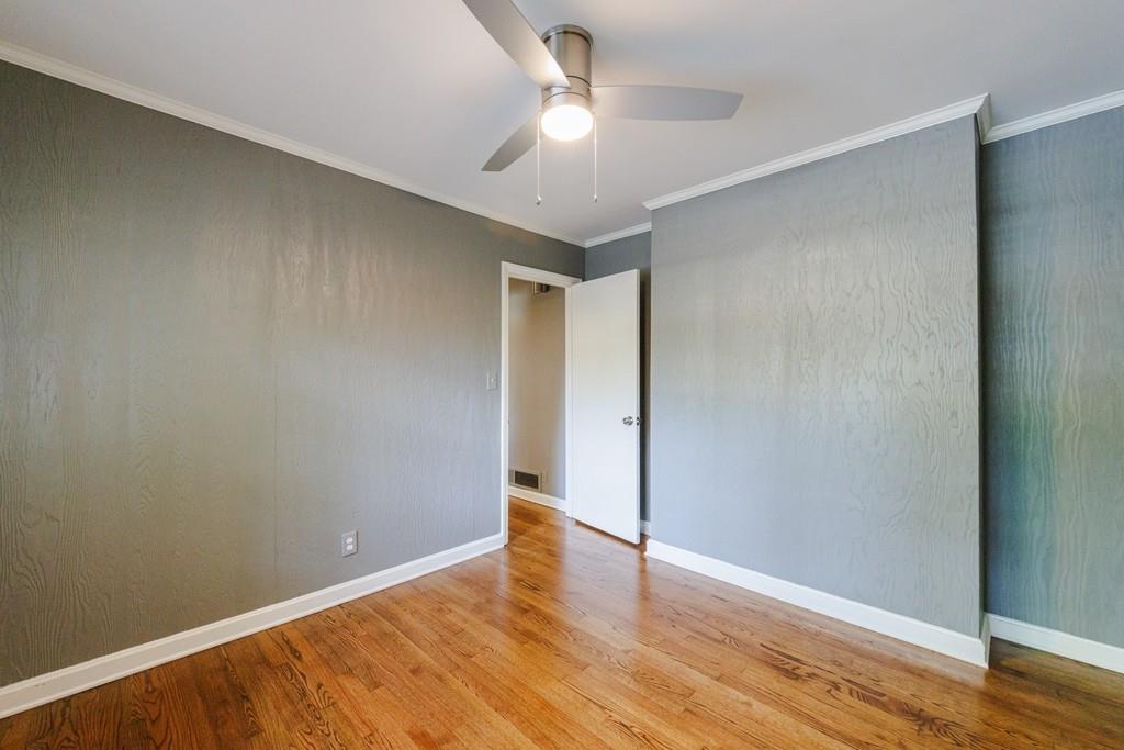 776 Windsor Parkway NE