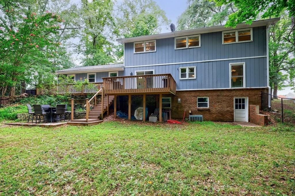 11465 Elkins Road