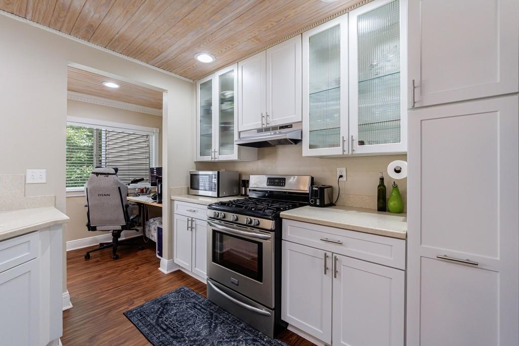 44 Dunwoody Springs Drive