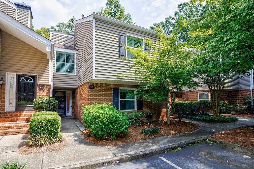 44 Dunwoody Springs Drive