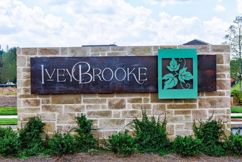 107 Iveybrooke Lane