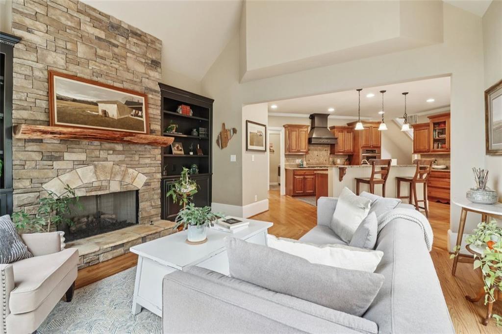 975 Old Forge Lane