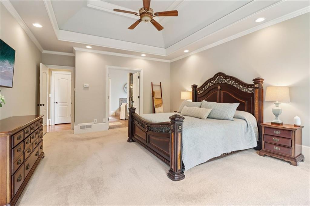 975 Old Forge Lane