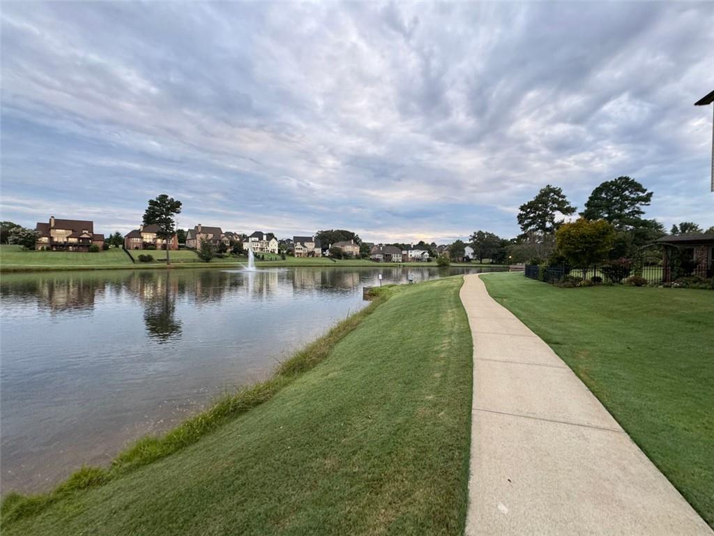 975 Old Forge Lane