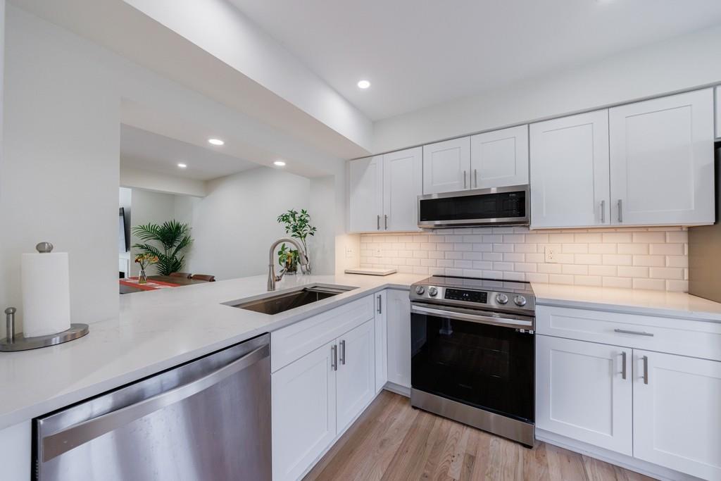 1011 Riverbend Club Drive