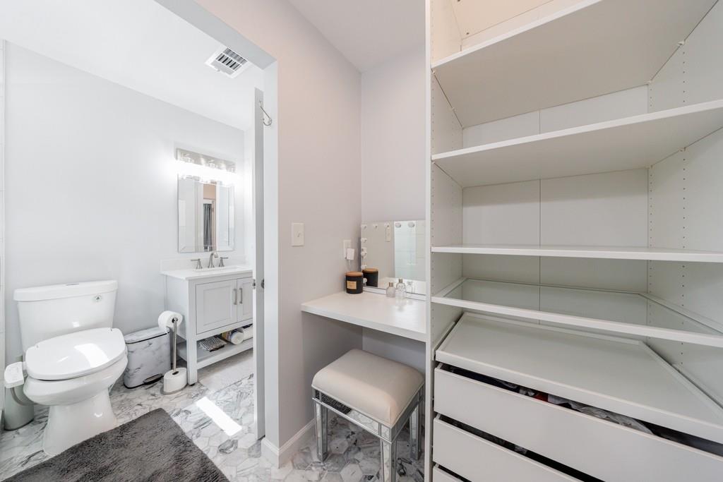 1011 Riverbend Club Drive