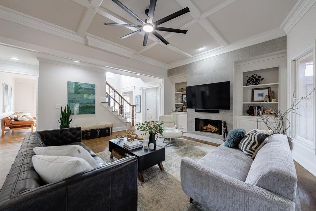 3214 Waterhouse Street