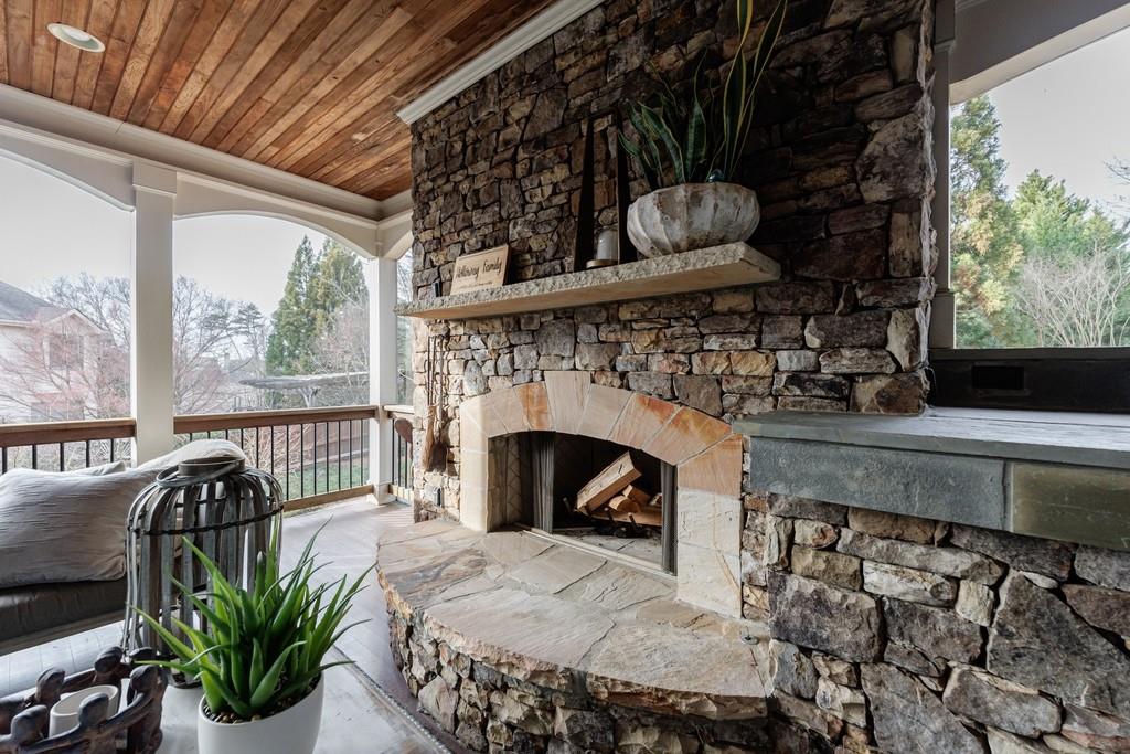 3214 Waterhouse Street