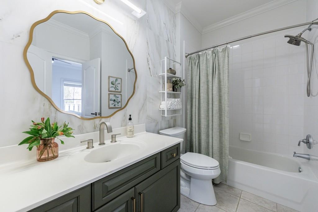 3214 Waterhouse Street