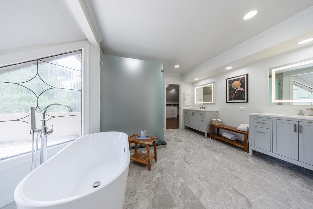 459 Atlanta Country Club Drive