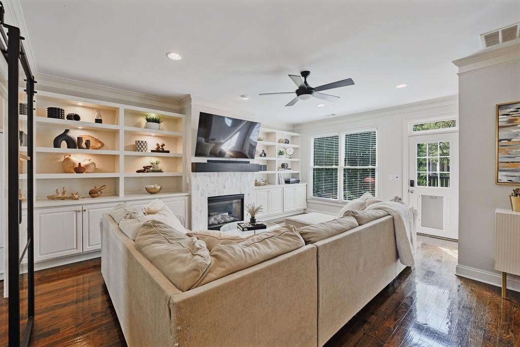 1428 Dupont Commons Circle