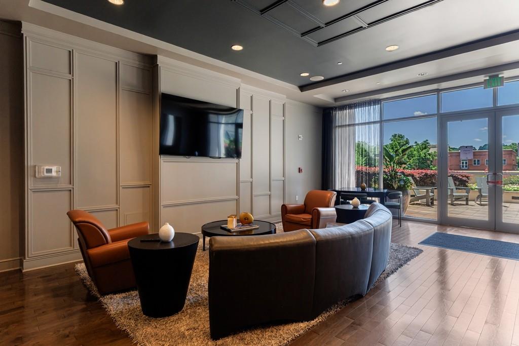 222 12th Street NE Unit 806