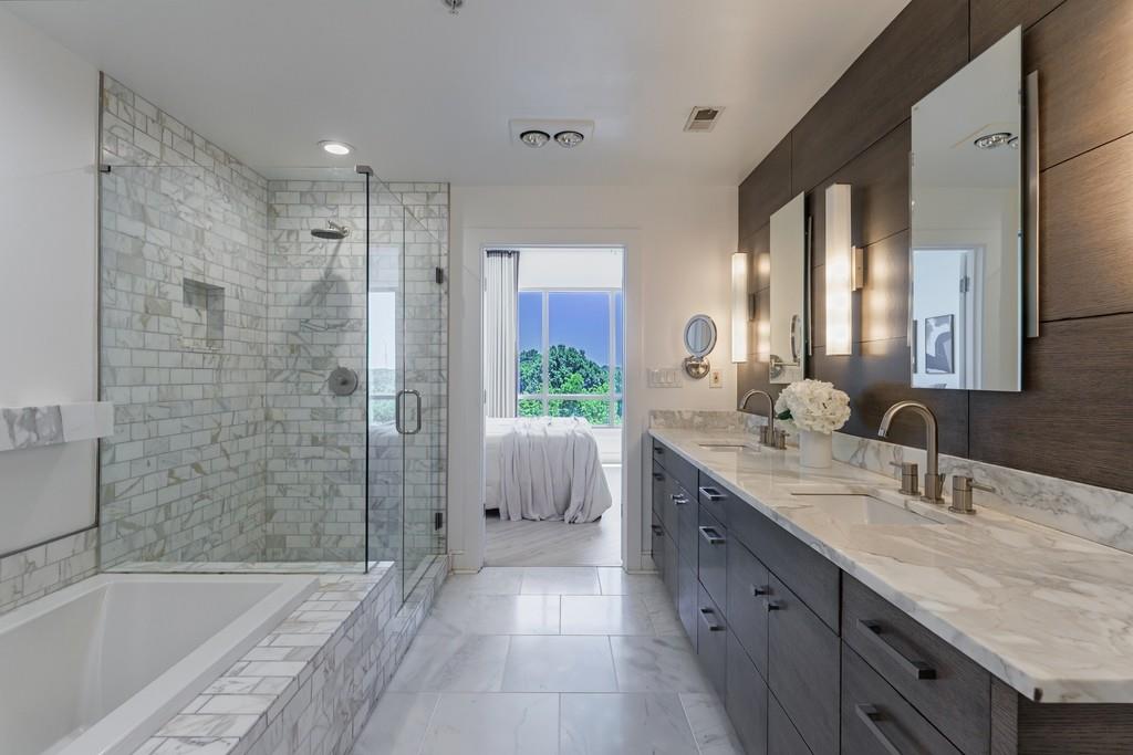 222 12th Street NE Unit 806