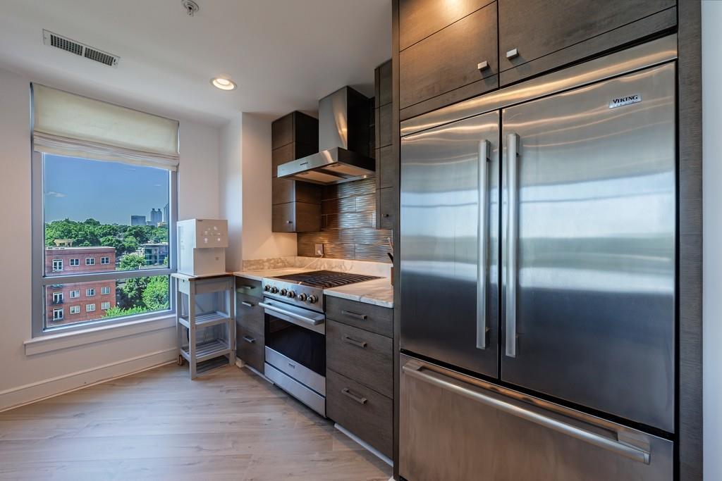 222 12th Street NE Unit 806