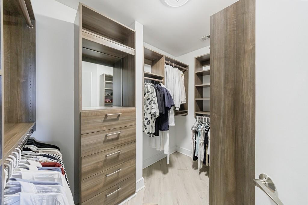 222 12th Street NE Unit 806