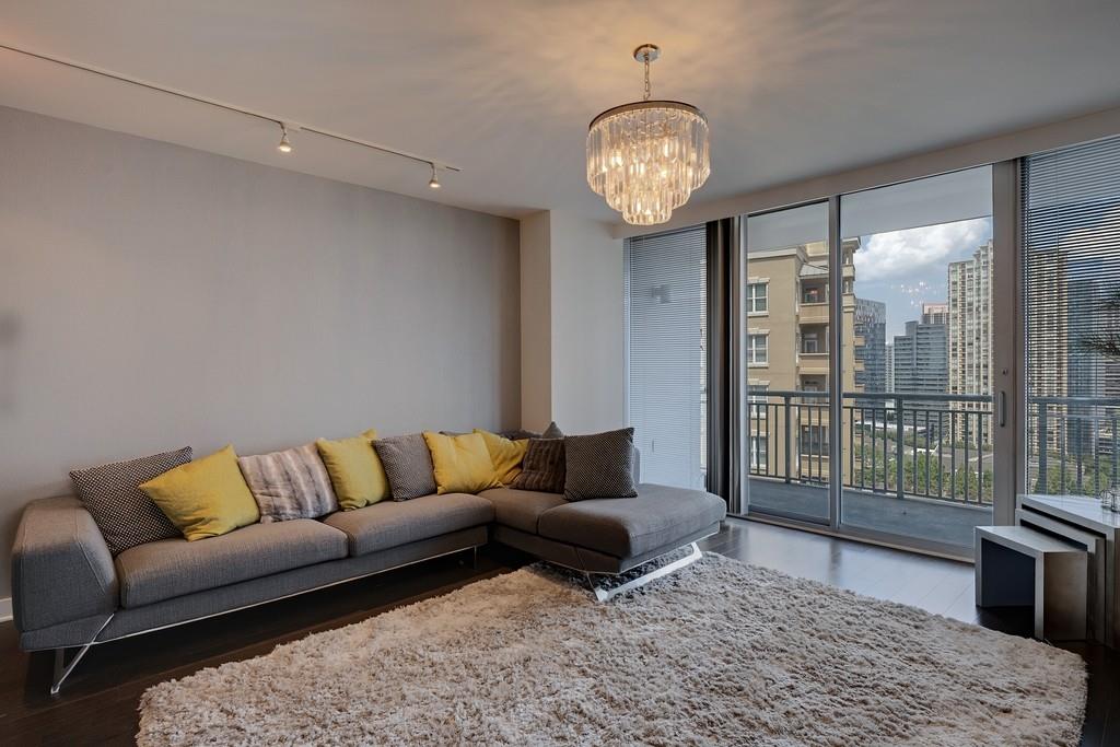 3338 Peachtree Road NE Unit 1807