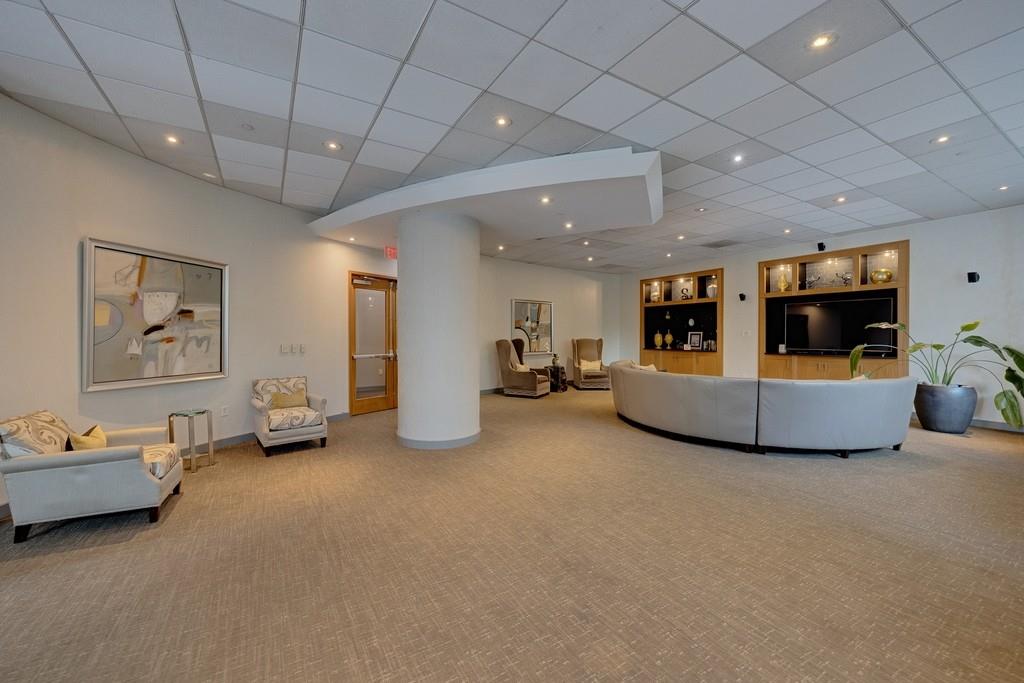 3338 Peachtree Road NE Unit 1807