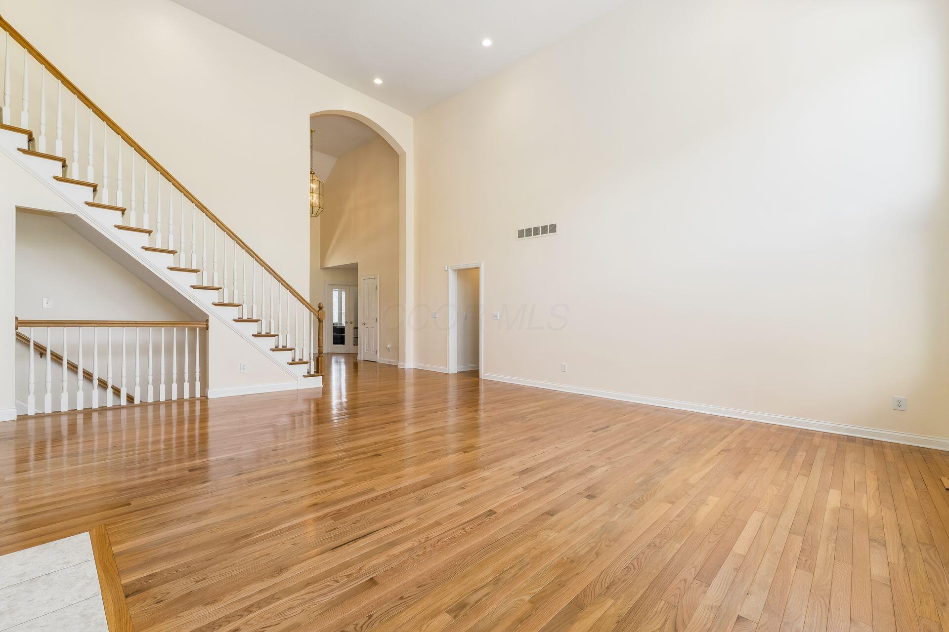 4607 Pine Tree Court