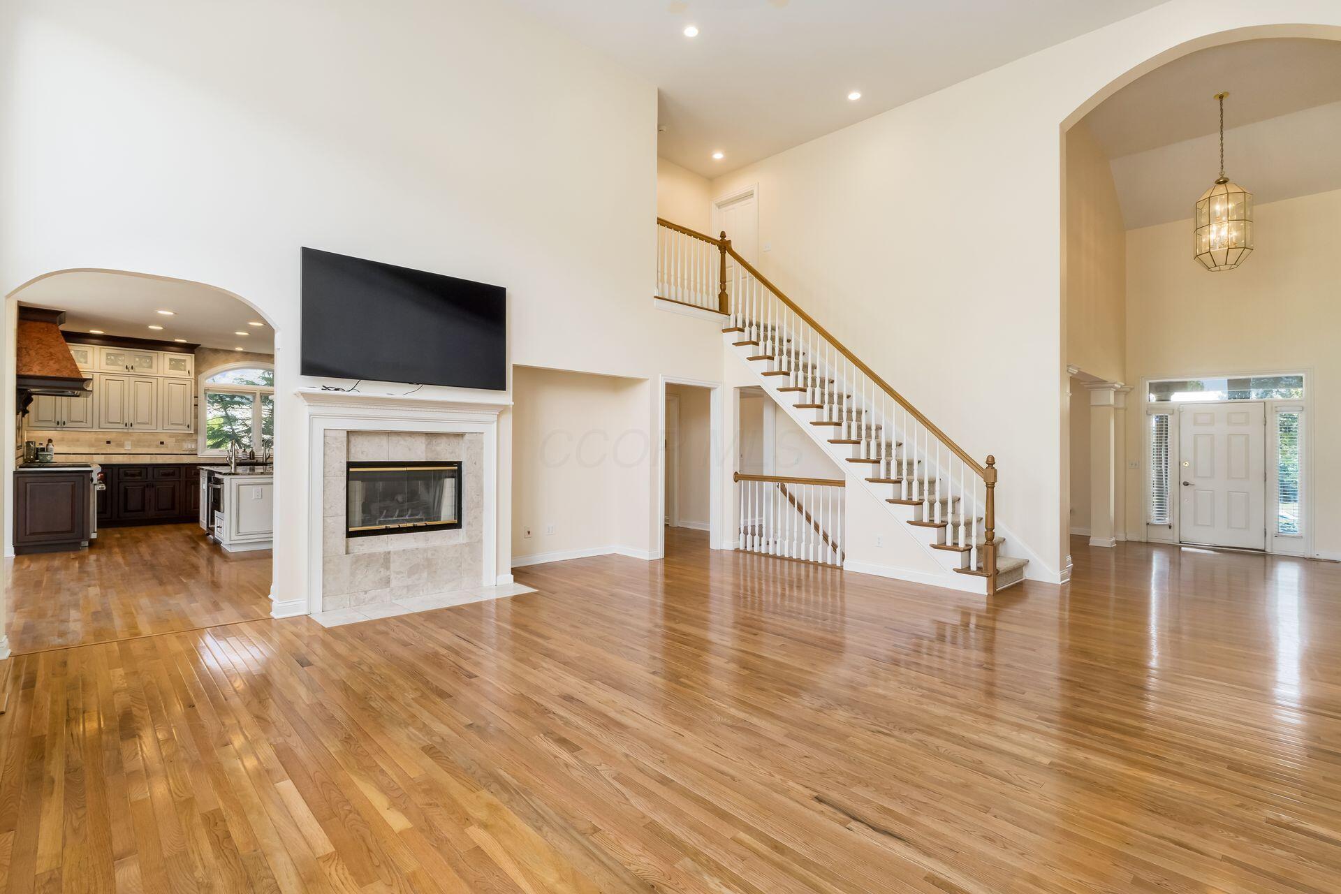 4607 Pine Tree Court