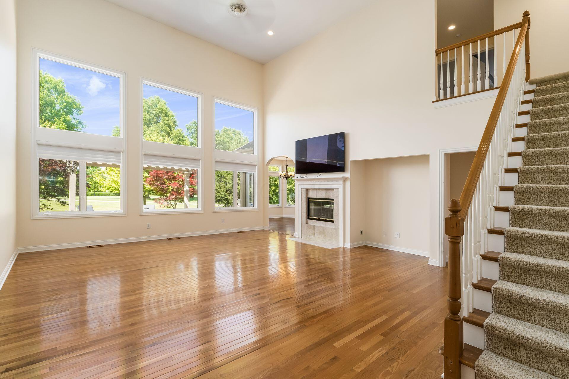 4607 Pine Tree Court