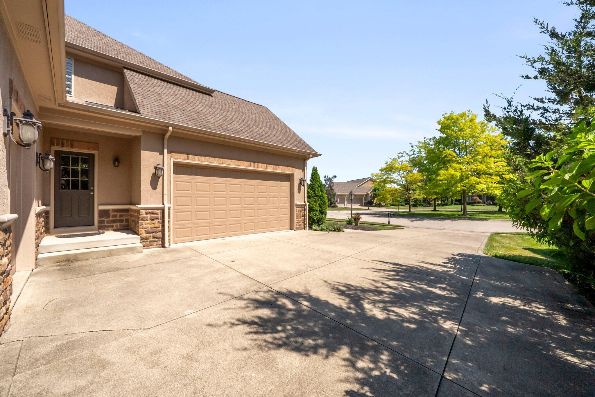 6820 Mahogany Drive