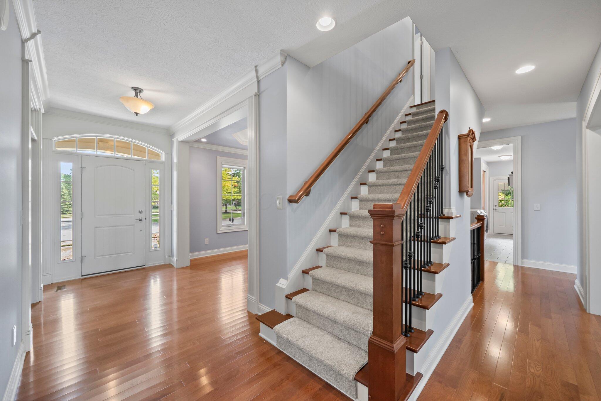6820 Mahogany Drive
