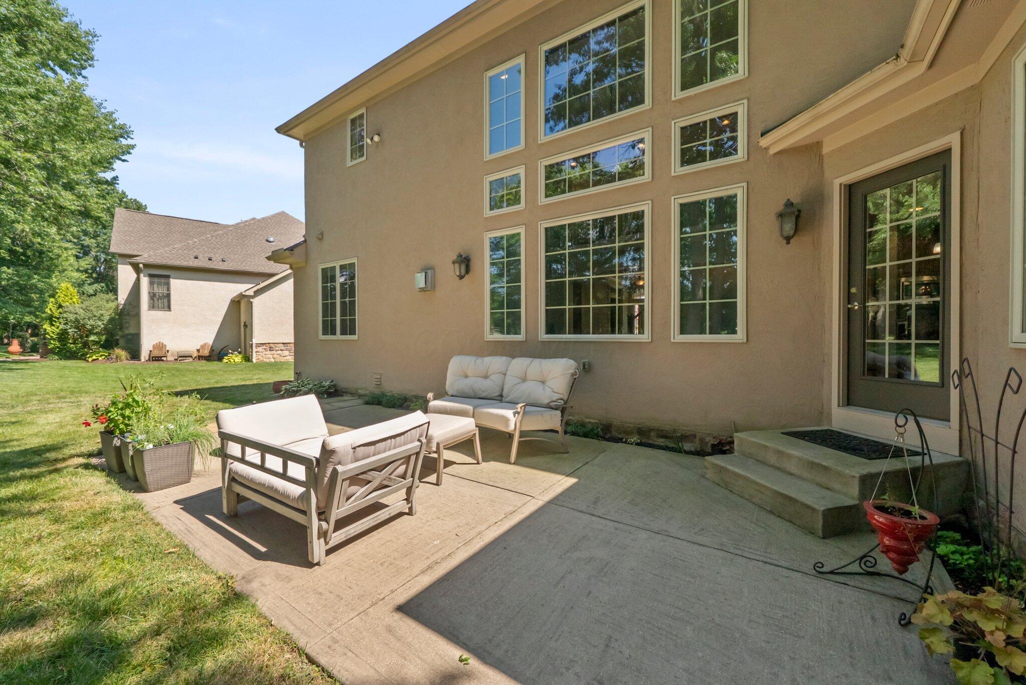 6820 Mahogany Drive