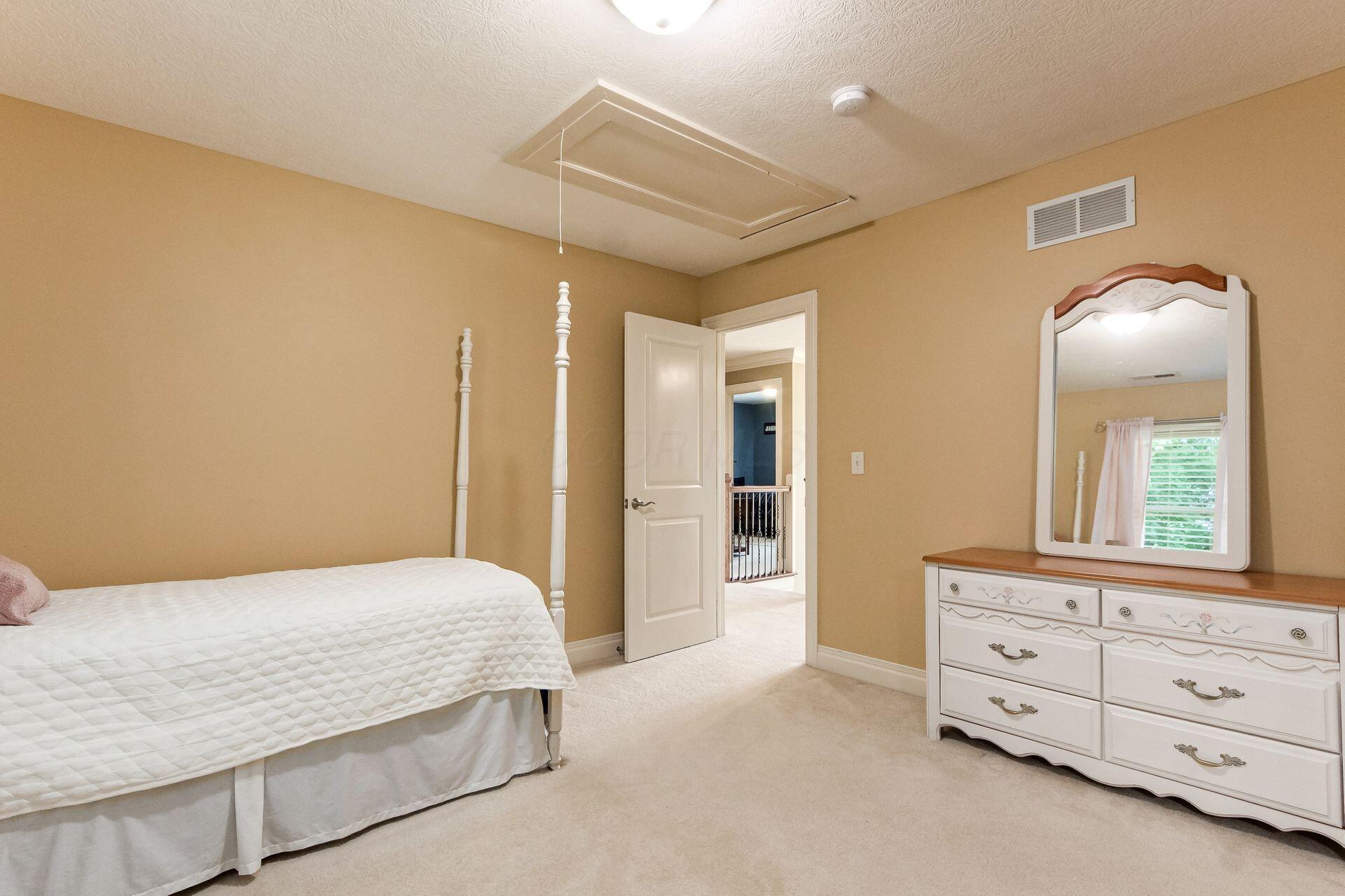 2540 Silverleaf Drive