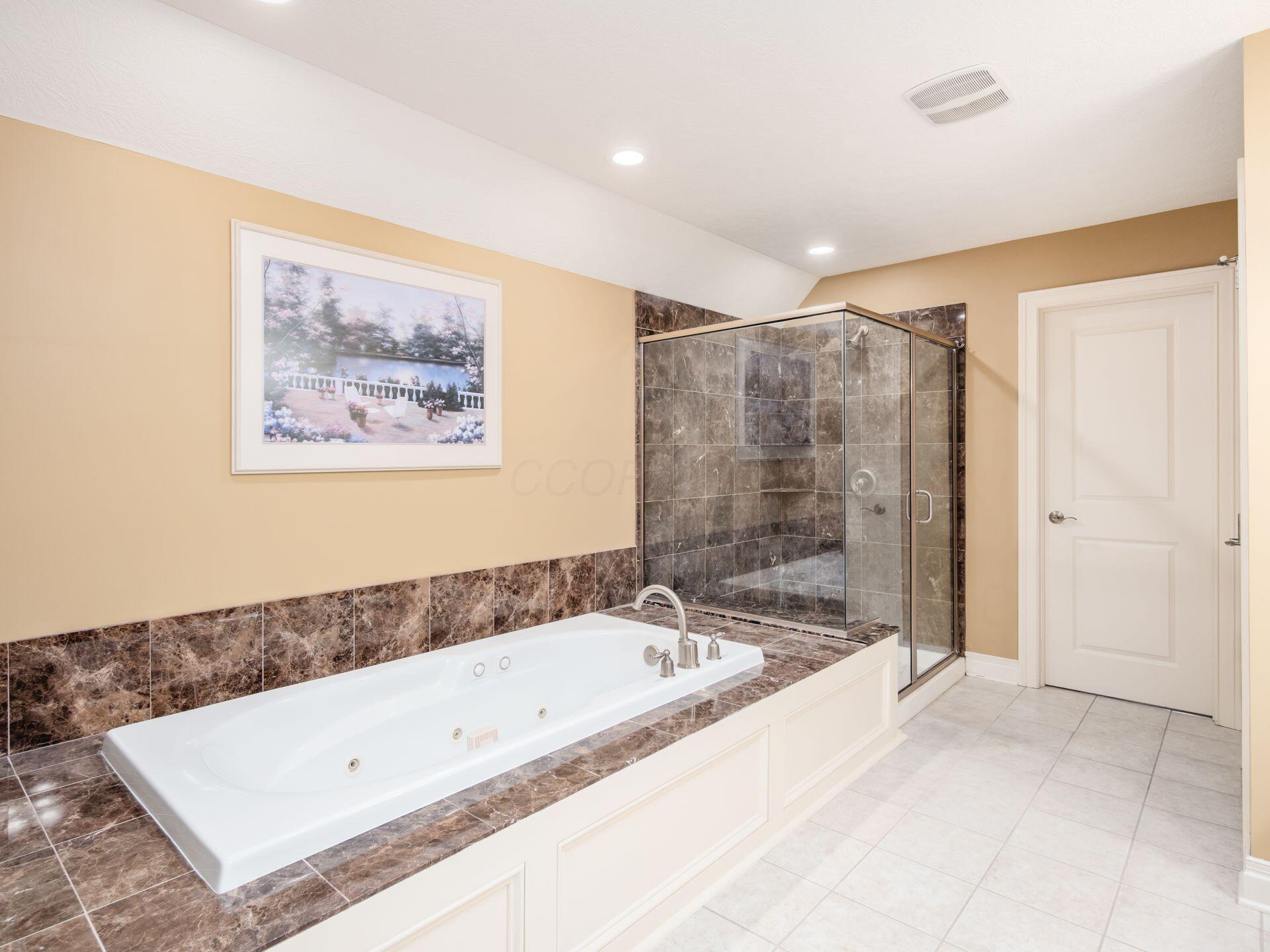 2540 Silverleaf Drive