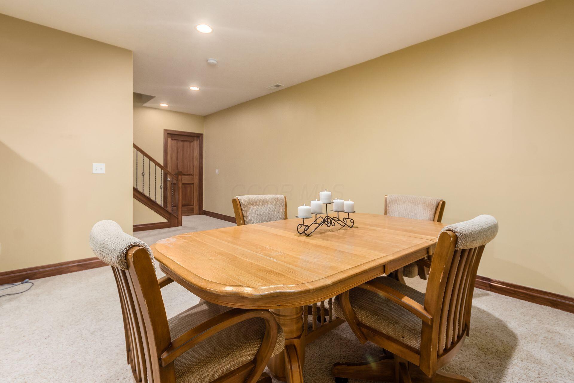 2540 Silverleaf Drive