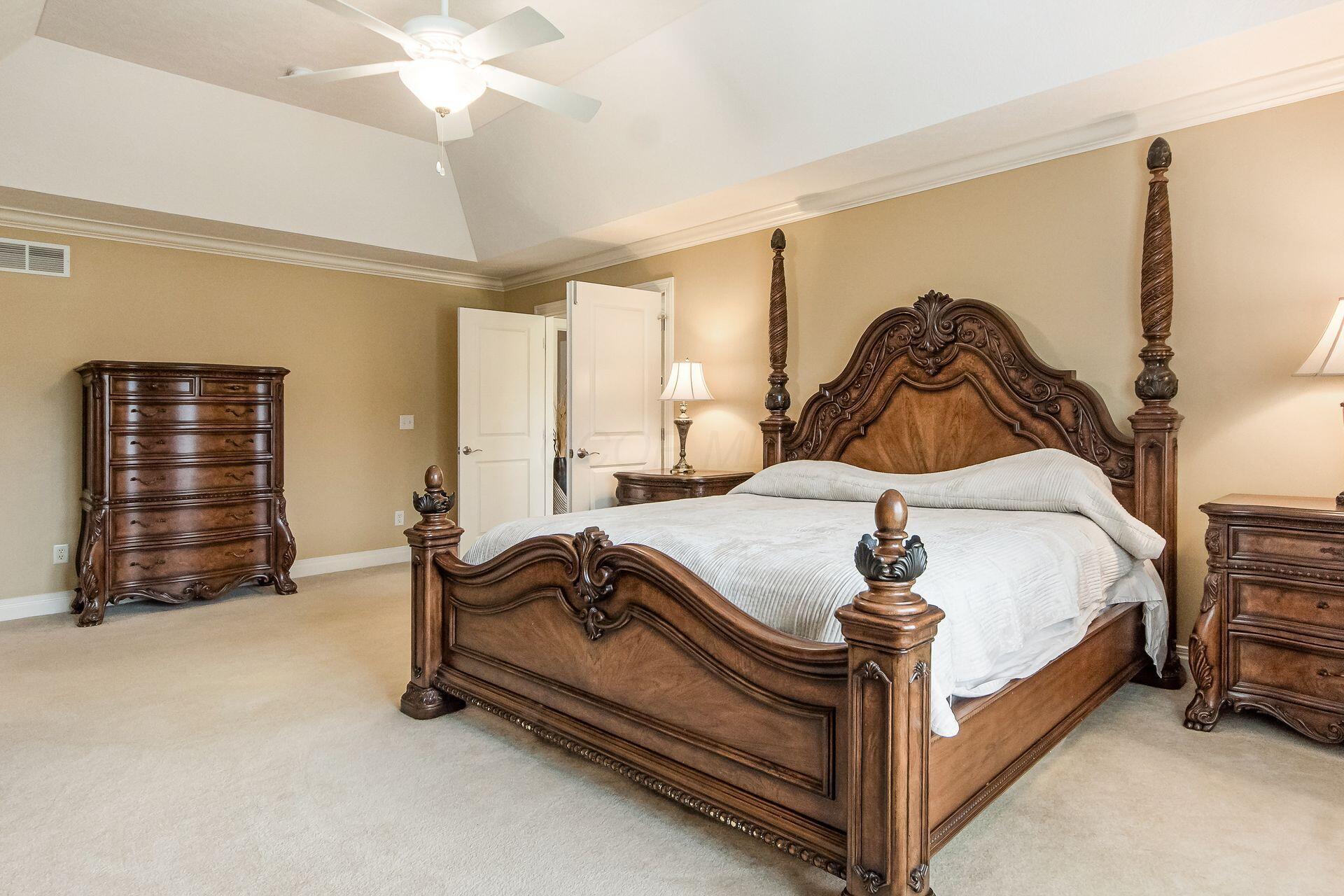 2540 Silverleaf Drive