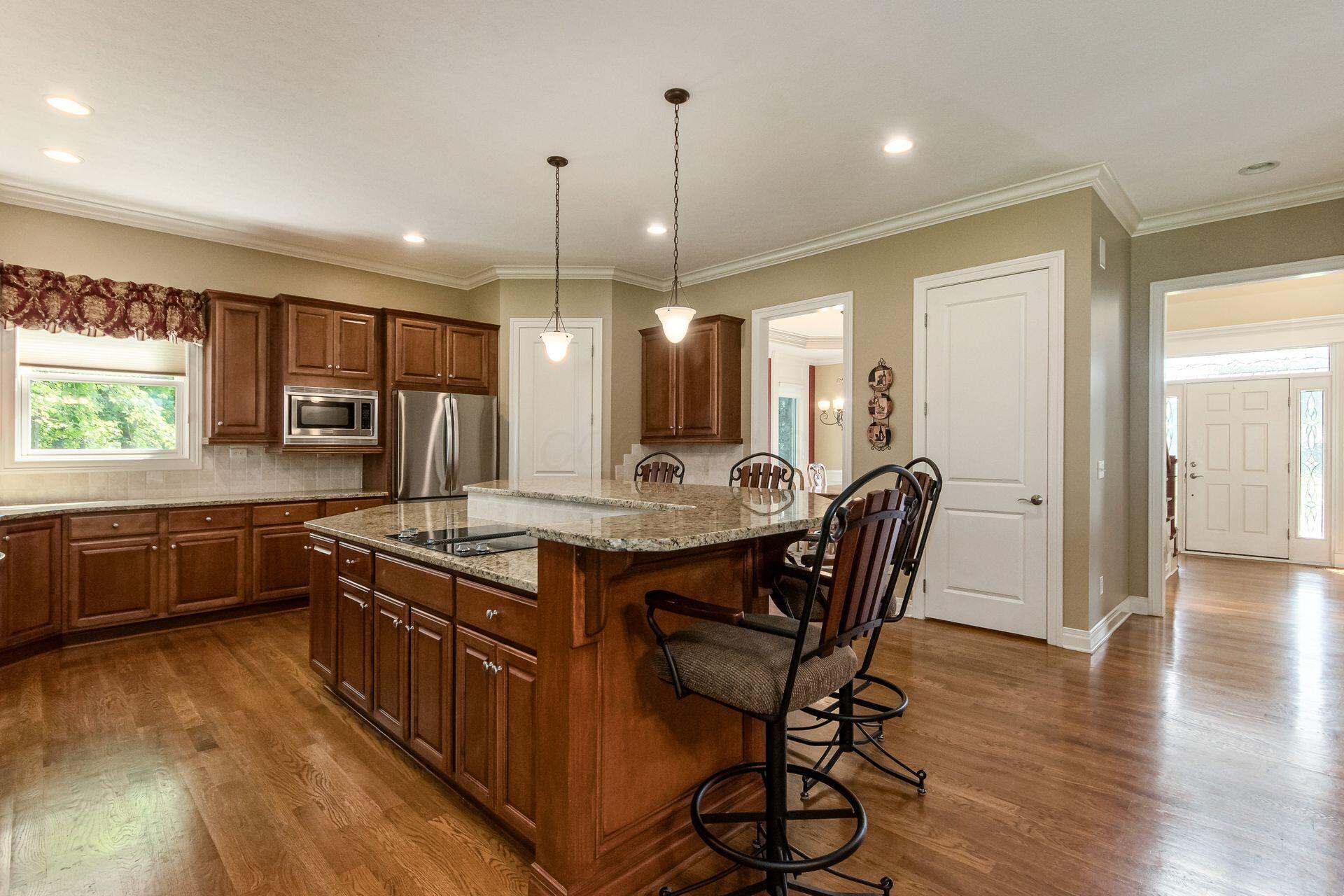 2540 Silverleaf Drive