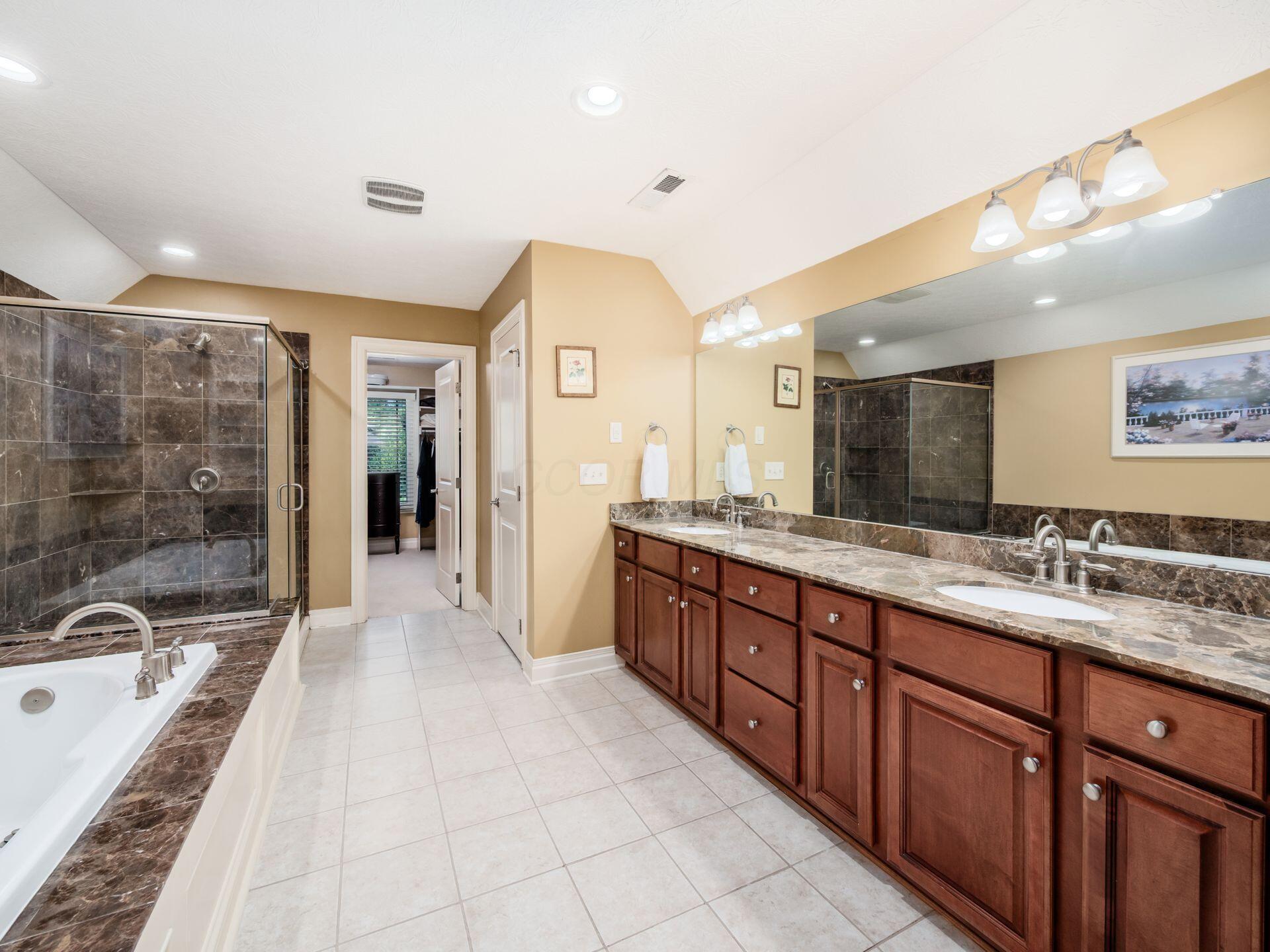 2540 Silverleaf Drive