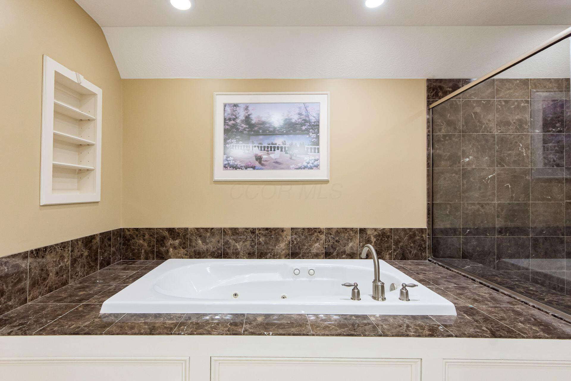 2540 Silverleaf Drive