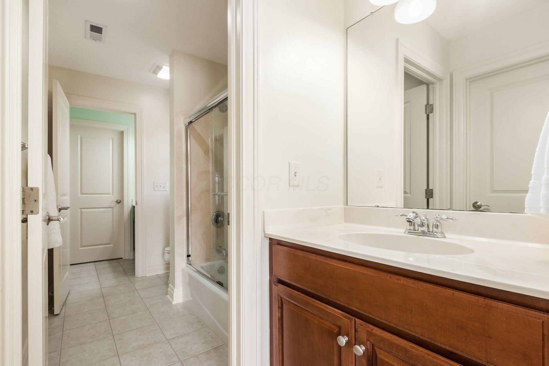 2540 Silverleaf Drive