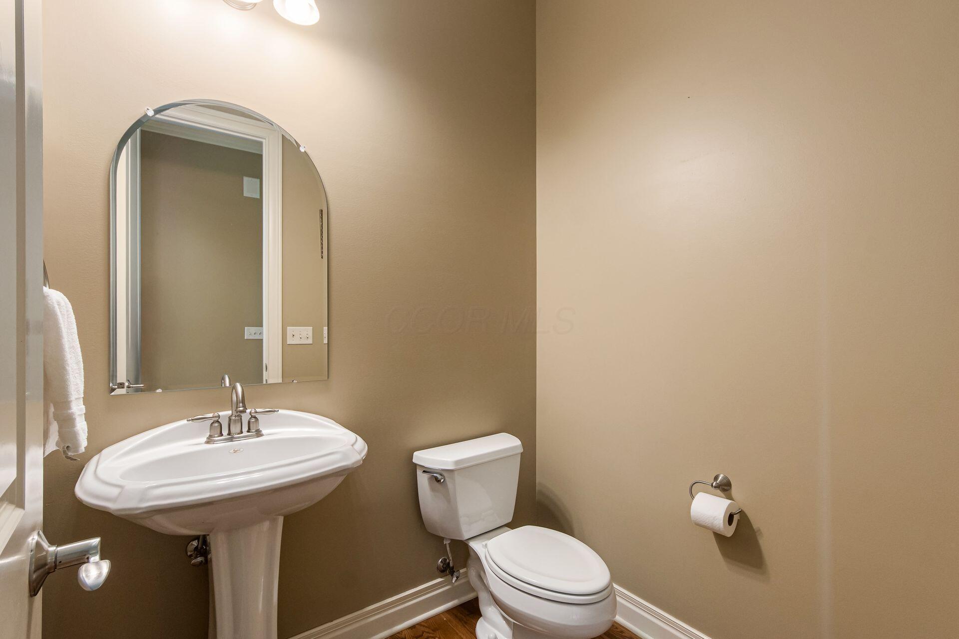 2540 Silverleaf Drive