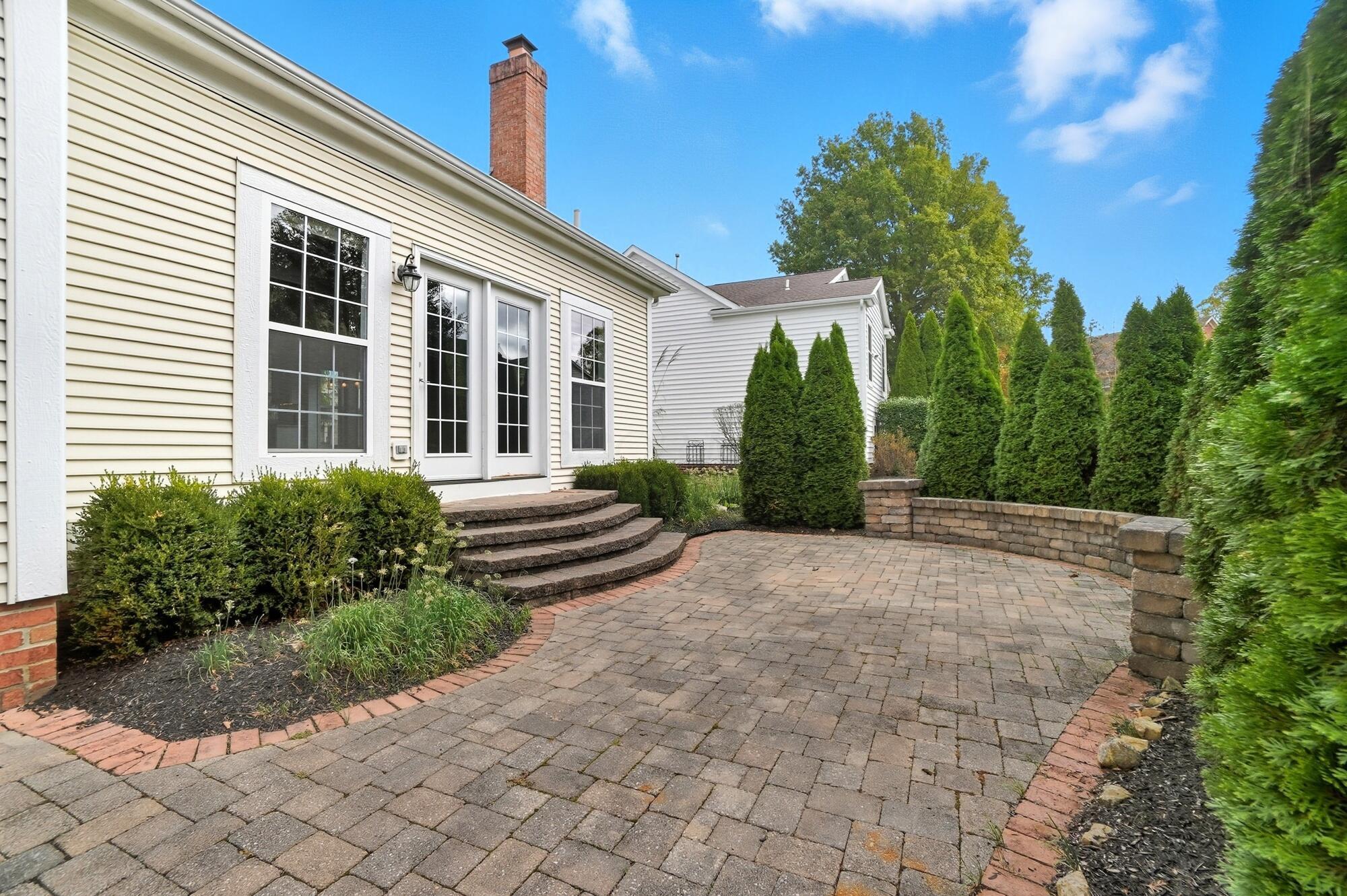 7179 Fernridge Drive