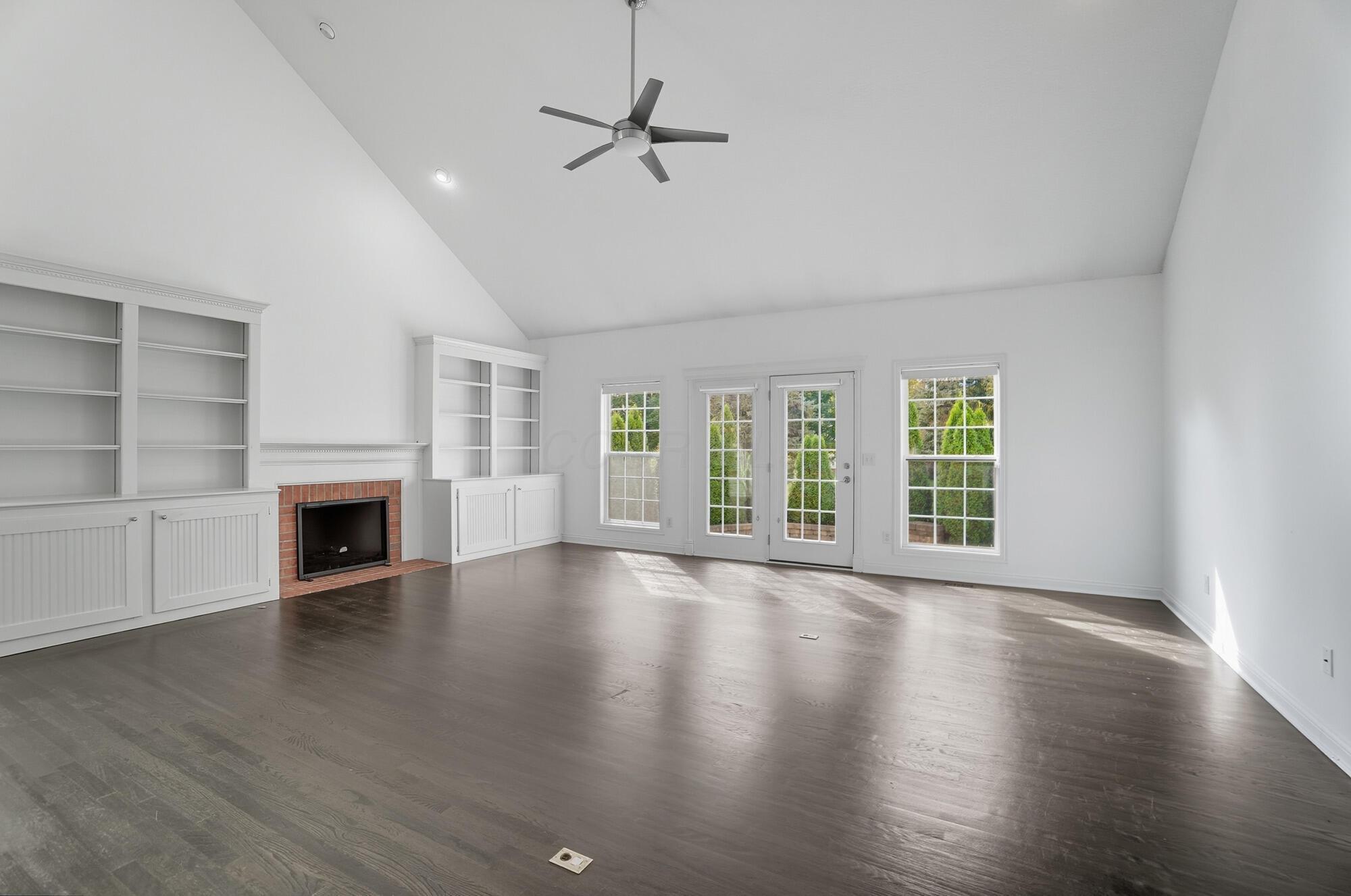 7179 Fernridge Drive