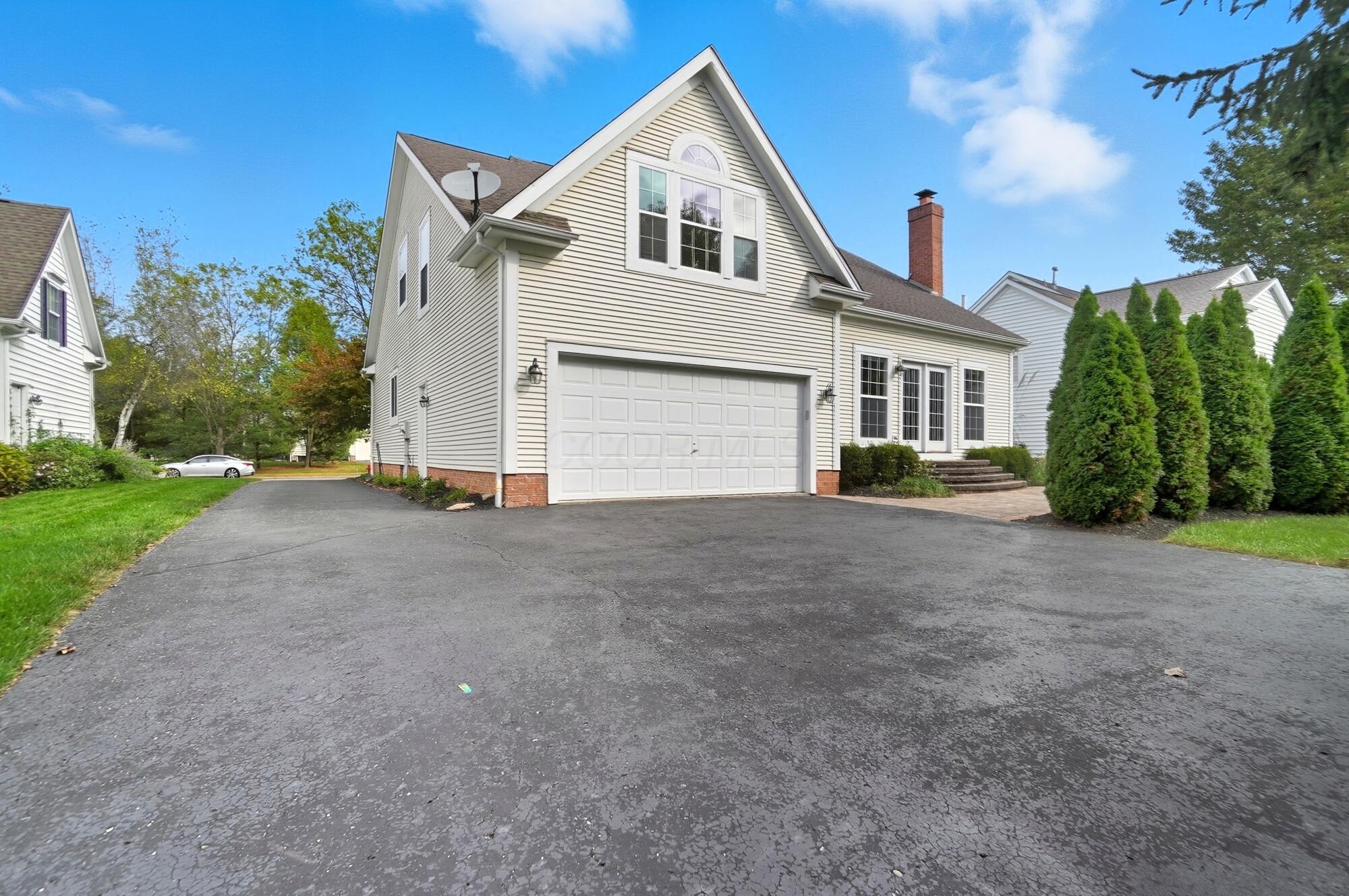 7179 Fernridge Drive