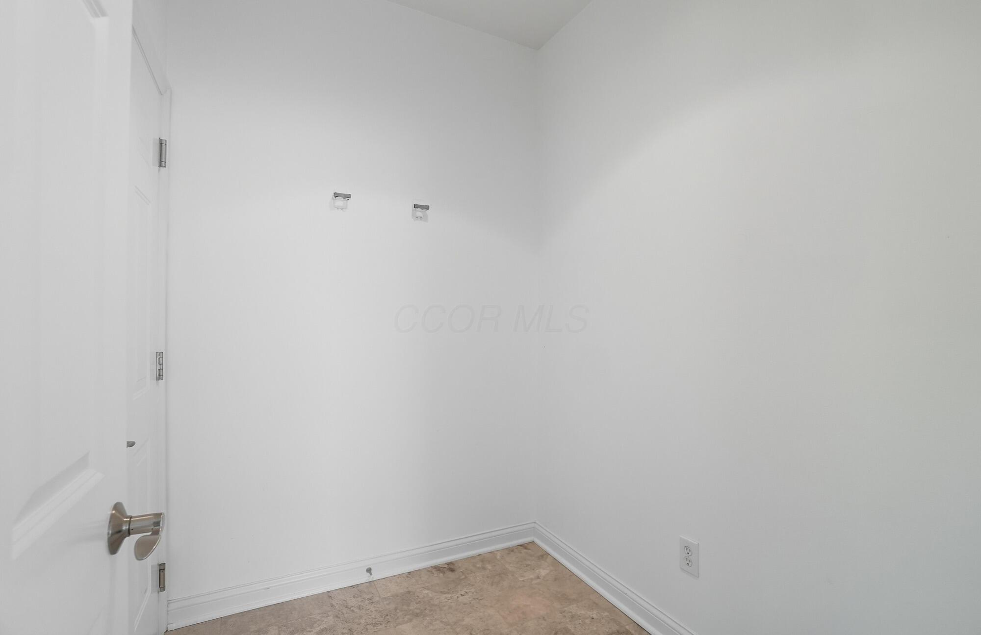 7179 Fernridge Drive